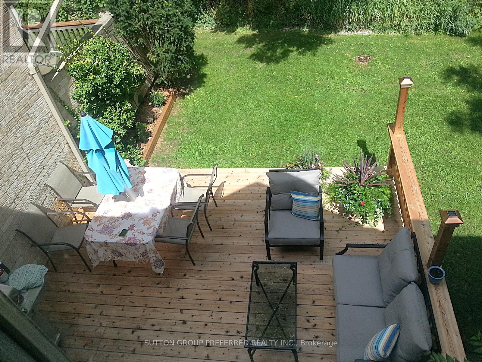17 - 1500 Richmond Street Property Photo 22