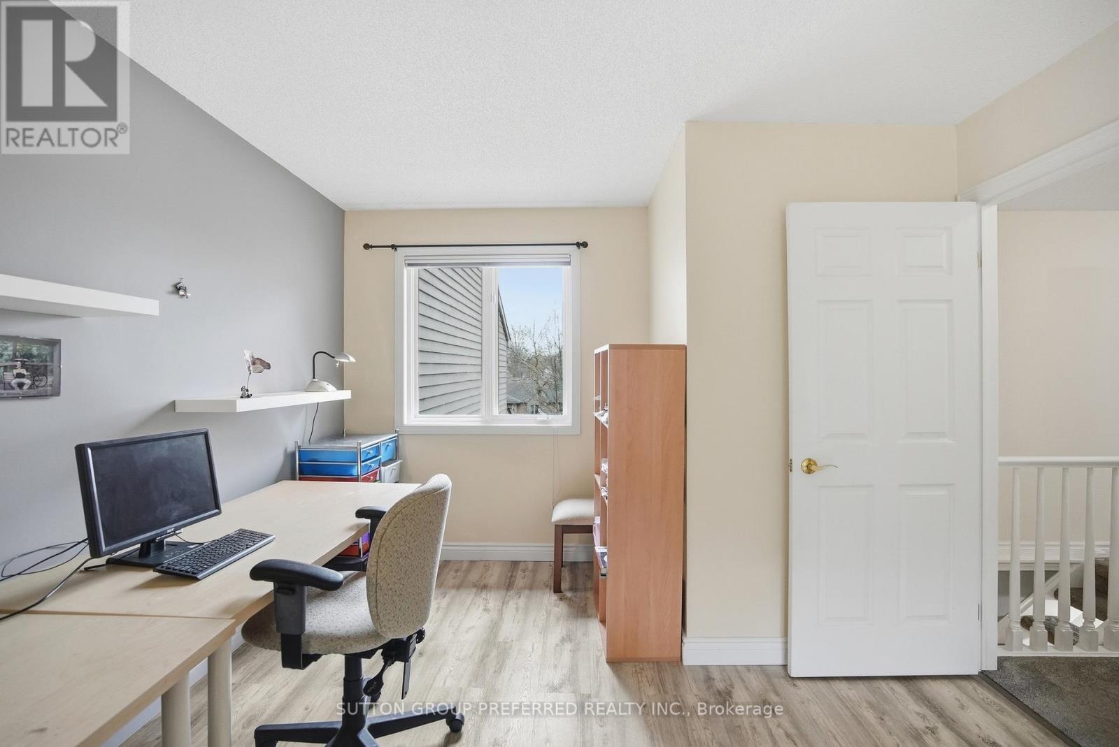 17 - 1500 Richmond Street Property Photo 30