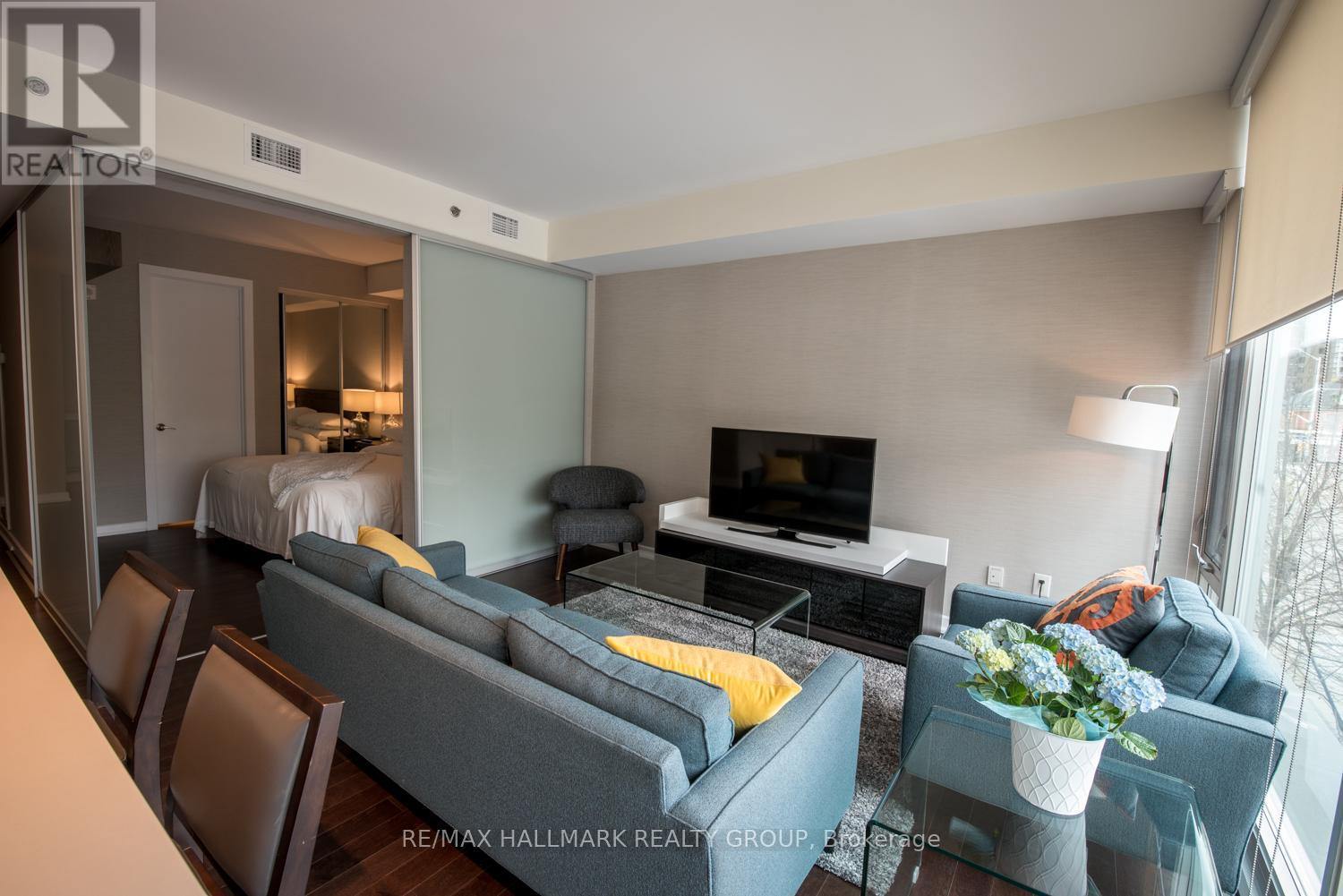 201 - 300 Lisgar Street Property Photo 13