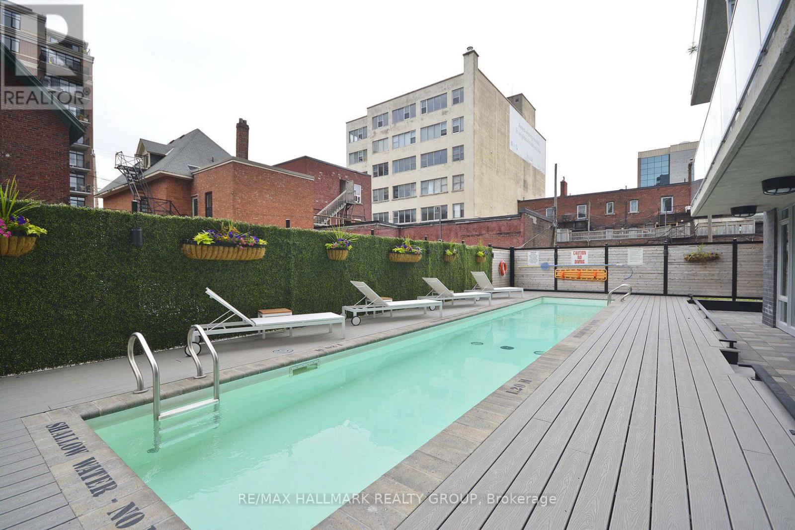 201 - 300 Lisgar Street Property Photo 26