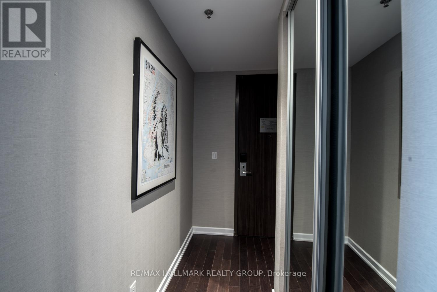 1111 - 300 Lisgar Street Property Photo 5