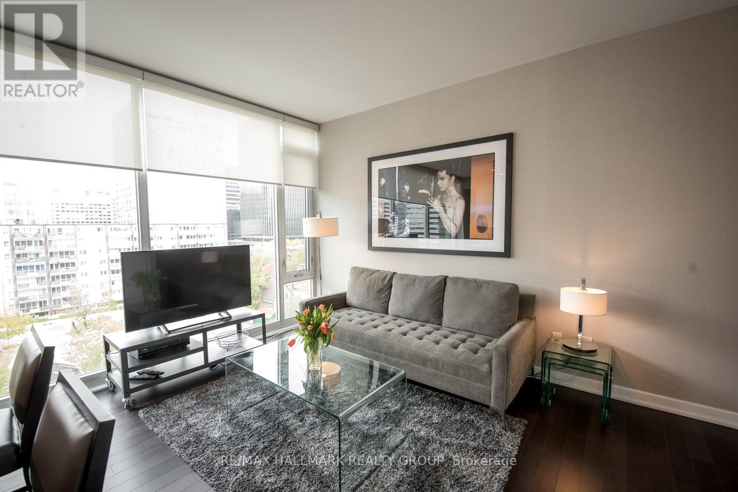1111 - 300 Lisgar Street Property Photo 7