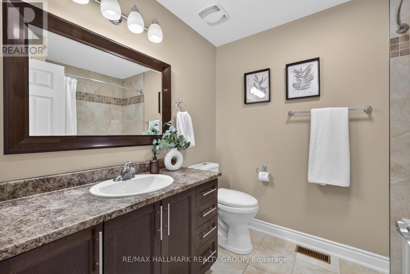 856 Norton Avenue Property Photo 25