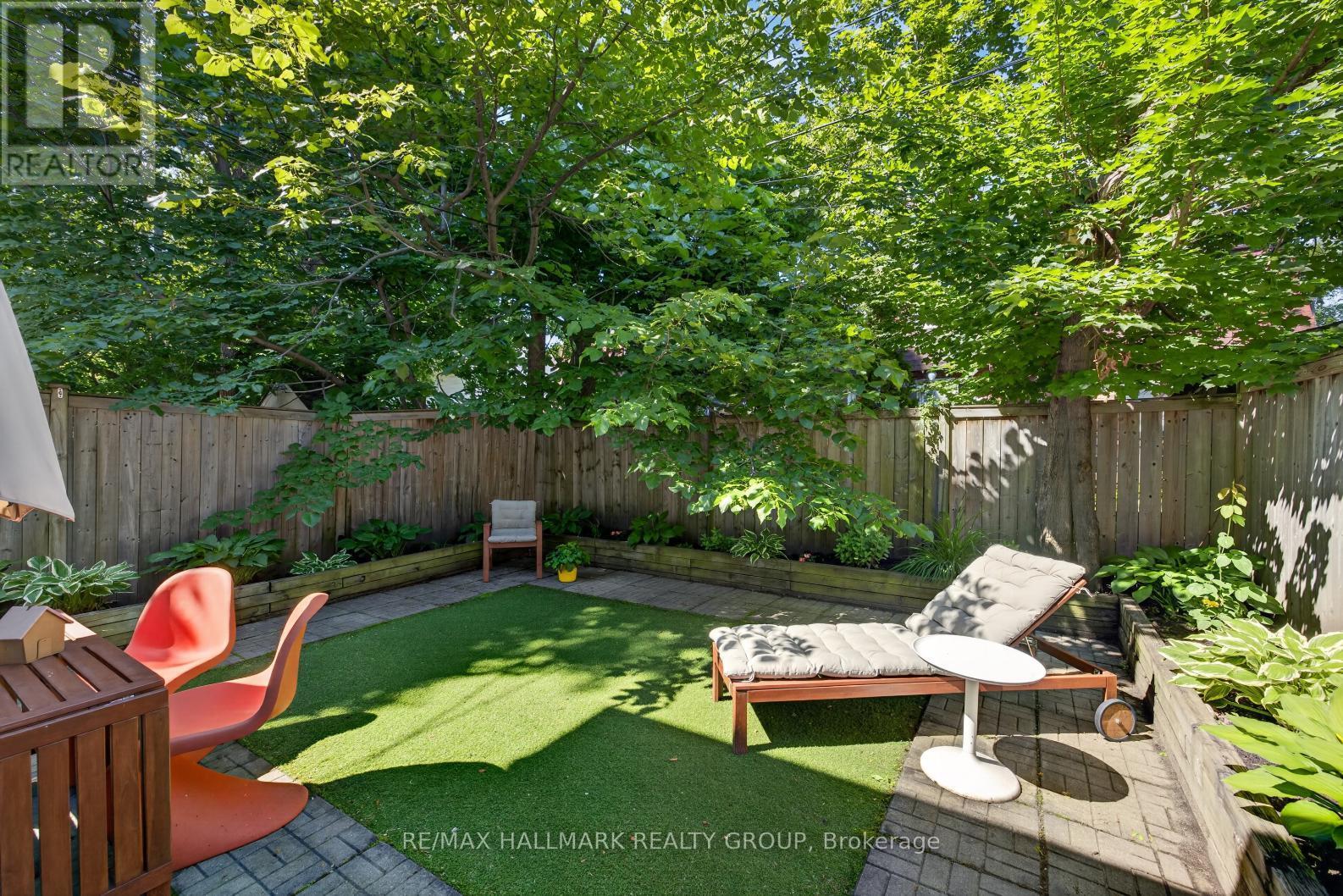 856 Norton Avenue Property Photo 31