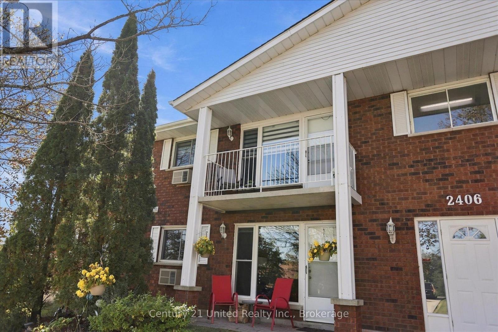202 - 2406 Mountland Drive Property Photo 4