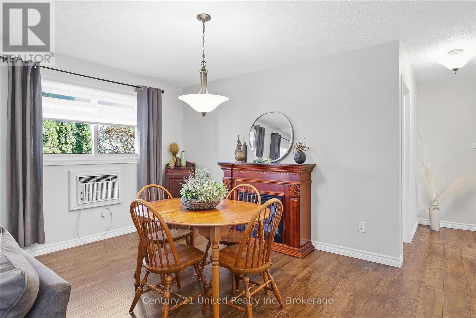 202 - 2406 Mountland Drive Property Photo 18