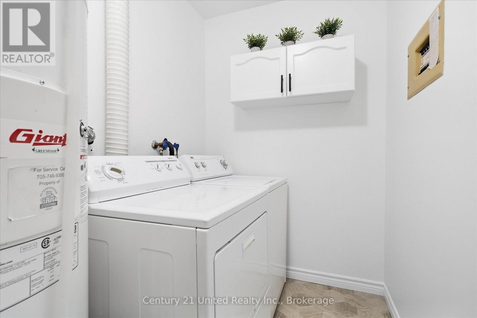 202 - 2406 Mountland Drive Property Photo 33