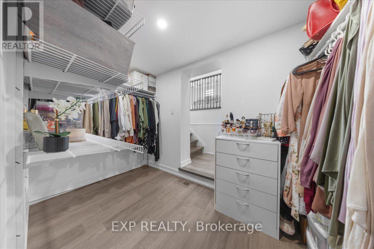 2940 Prince Of Wales Drive Property Photo 22