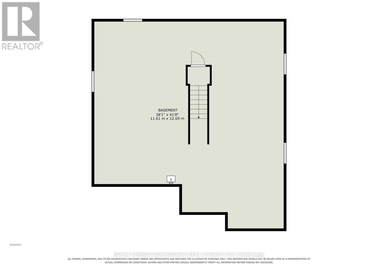 20 Senators Gate Property Photo 33