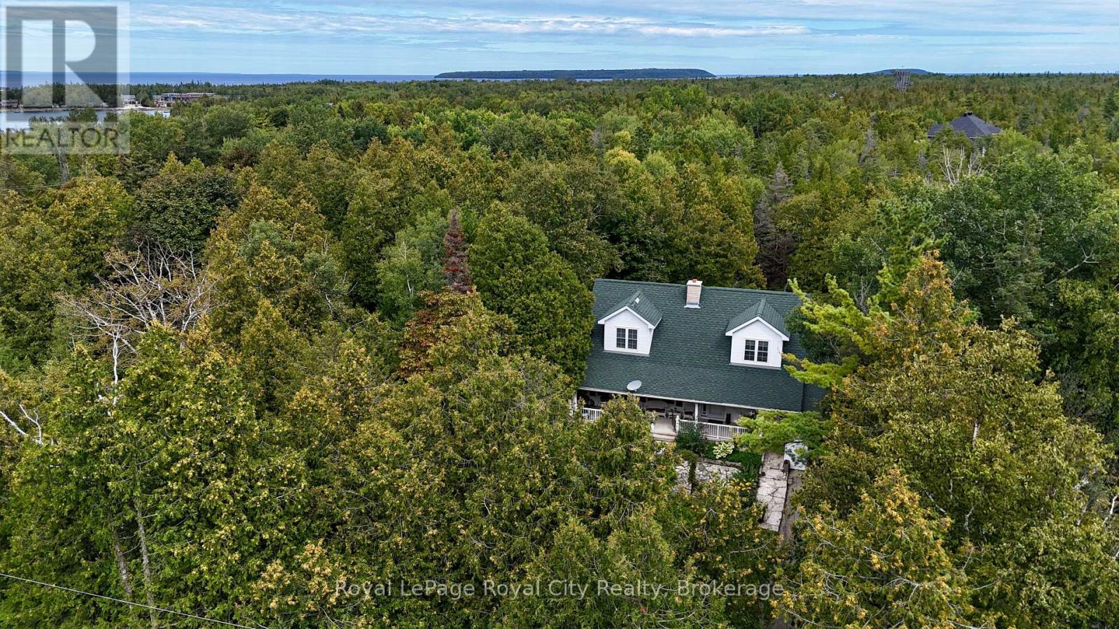 8 Brock Street Property Photo 7