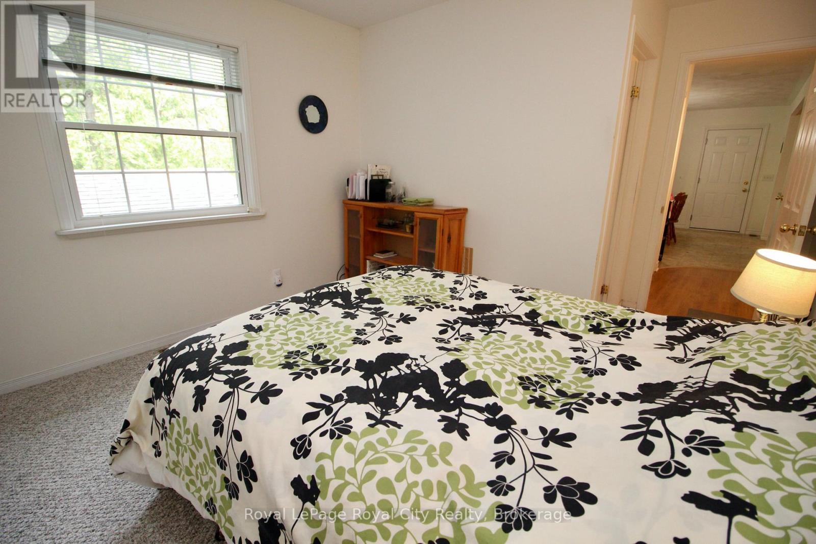 8 Brock Street Property Photo 23