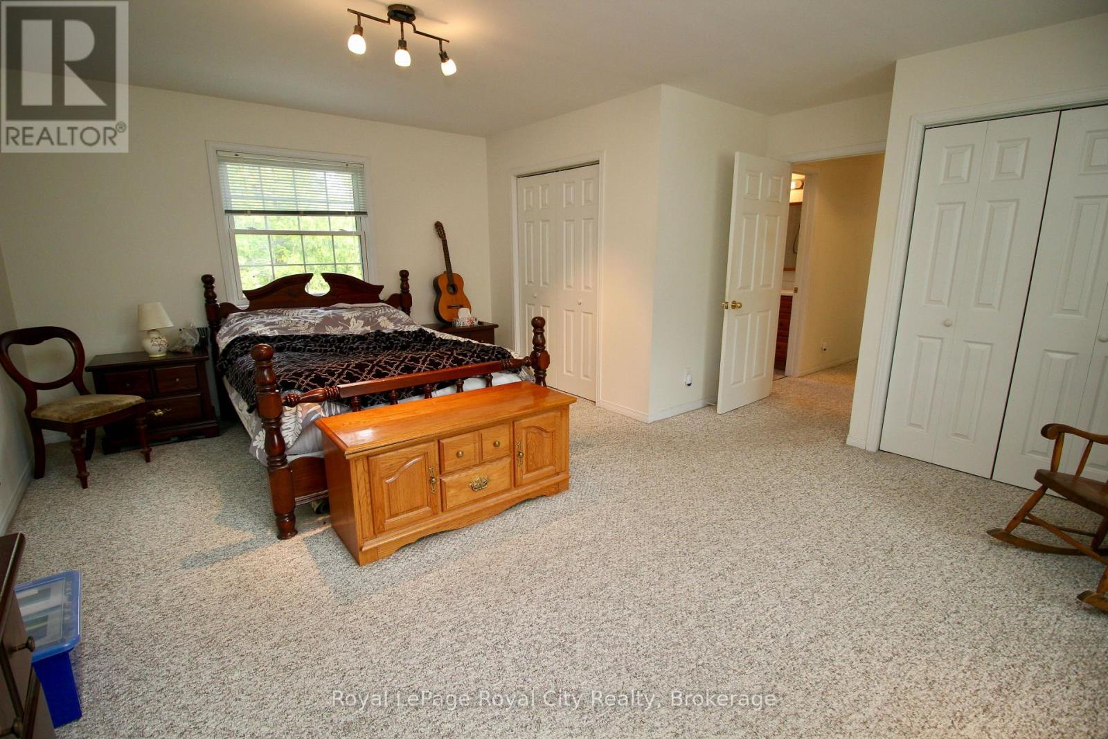 8 Brock Street Property Photo 29