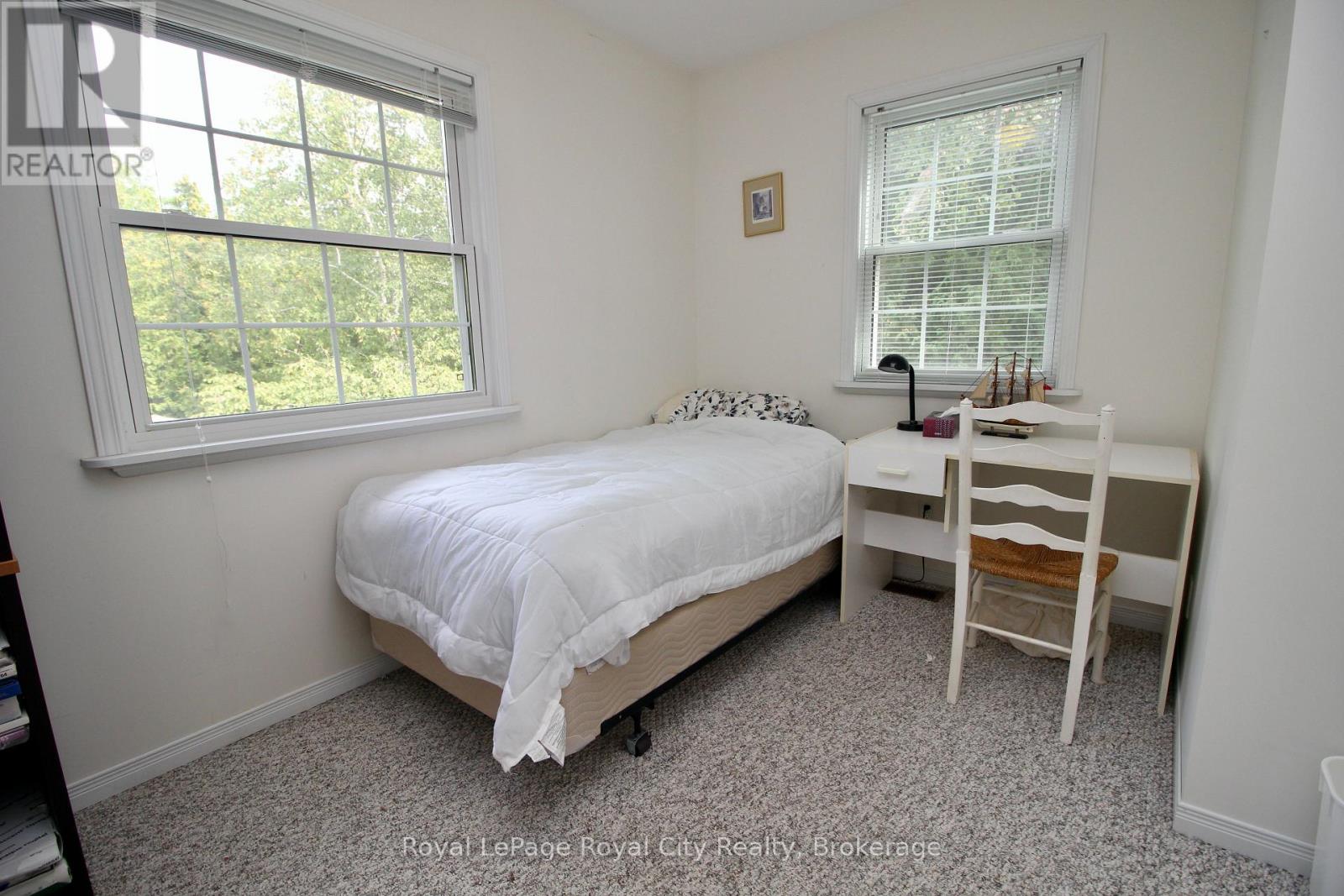 8 Brock Street Property Photo 36