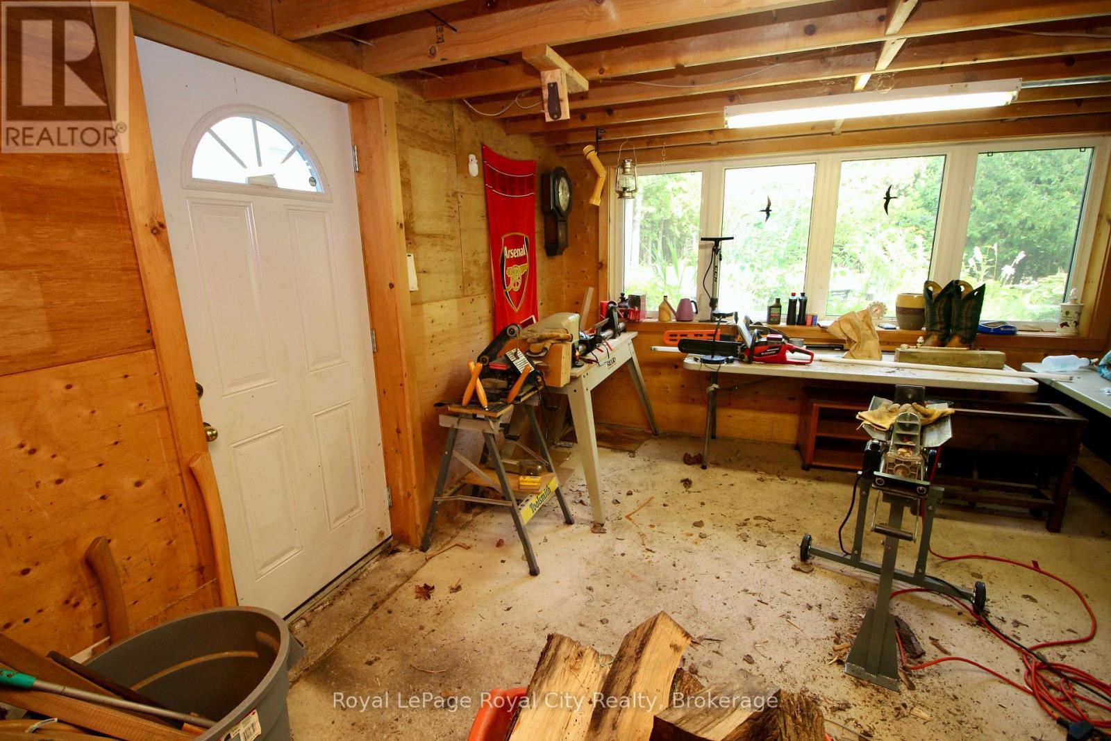 8 Brock Street Property Photo 39