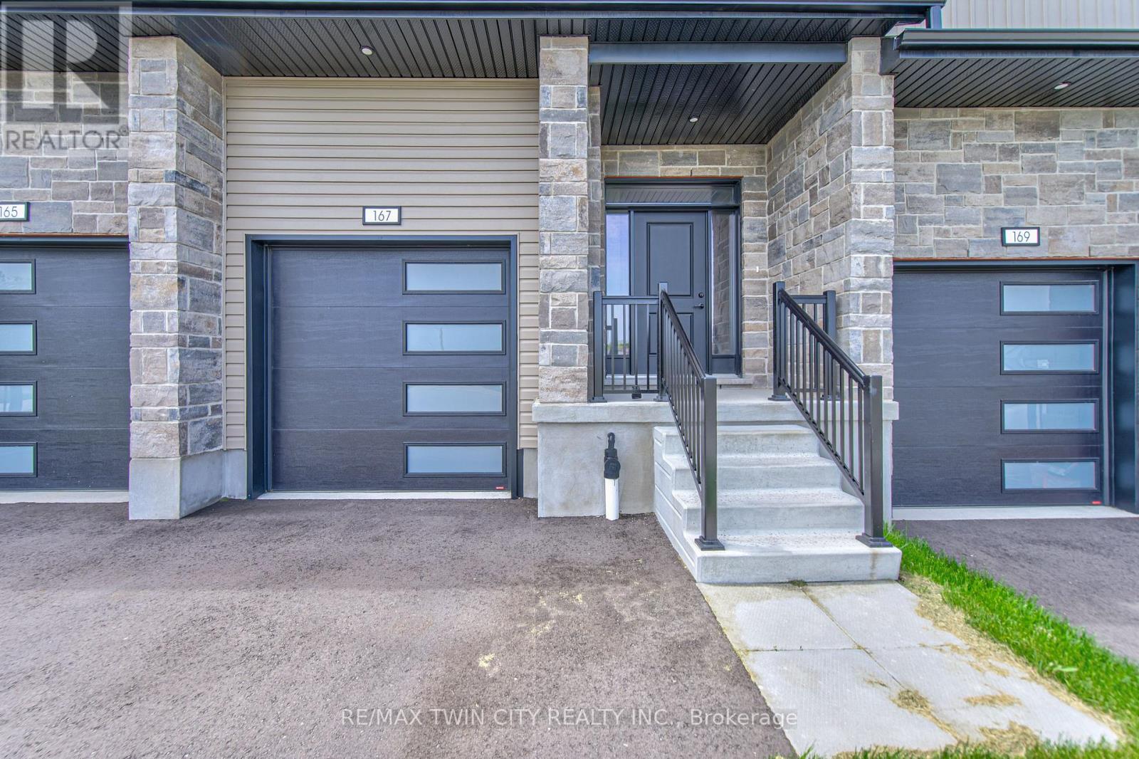 167 Dunnigan Drive Property Photo 2