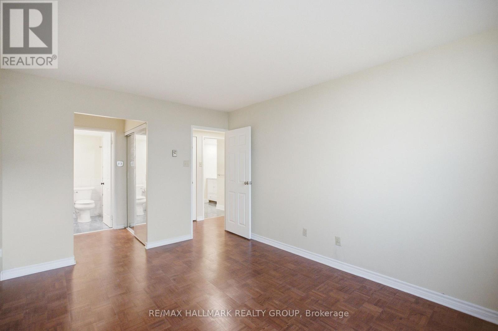 1710 - 2760 Carousel Crescent Property Photo 16