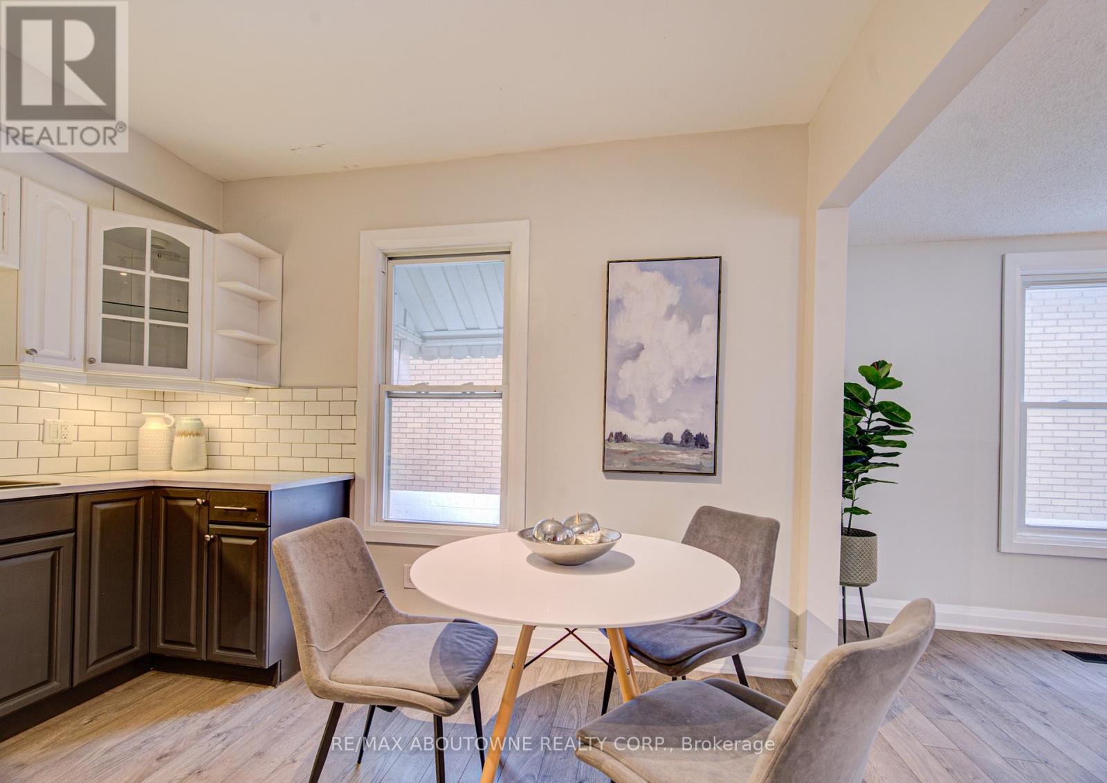 227 East 23rd Street Property Photo 6