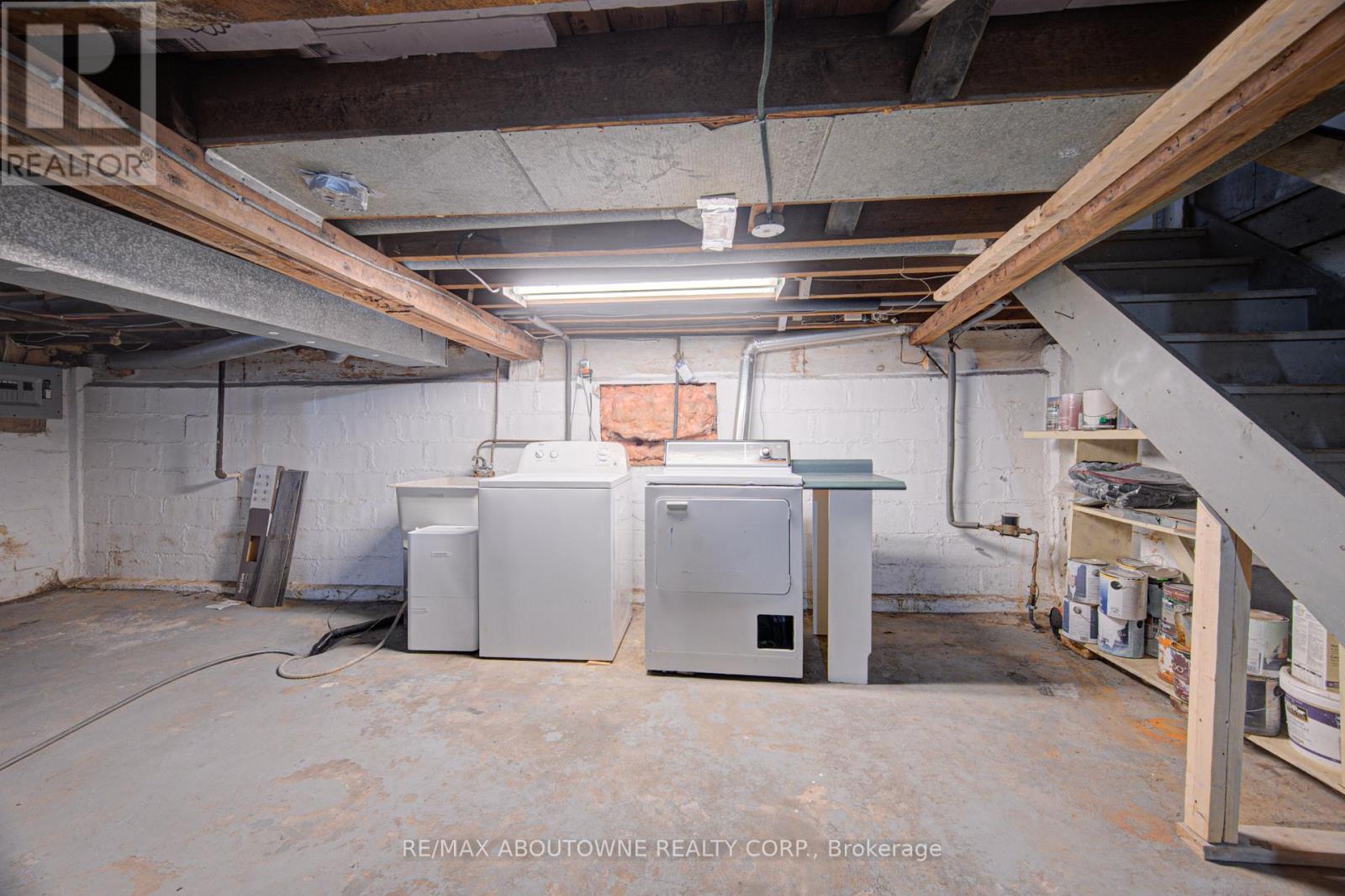 227 East 23rd Street Property Photo 31