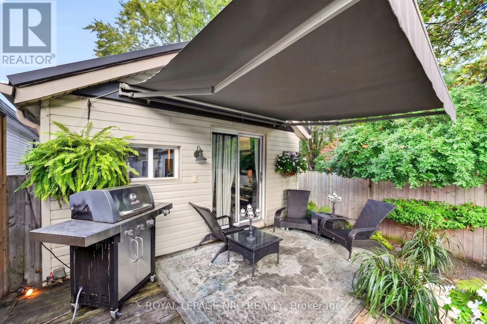 93 Lincoln Road E Property Photo 33