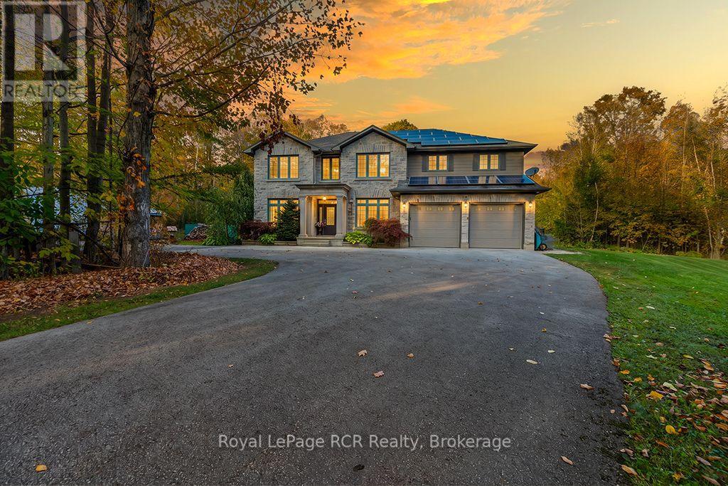 758335 Girl Guide Road Property Photo 1