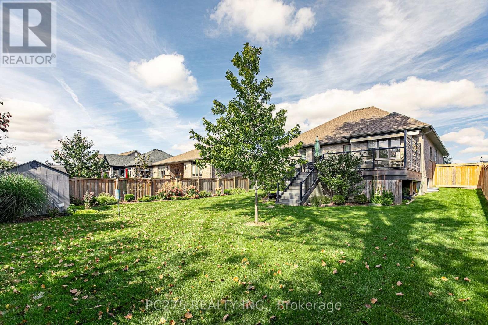 9 Foxborough Place Property Photo 39