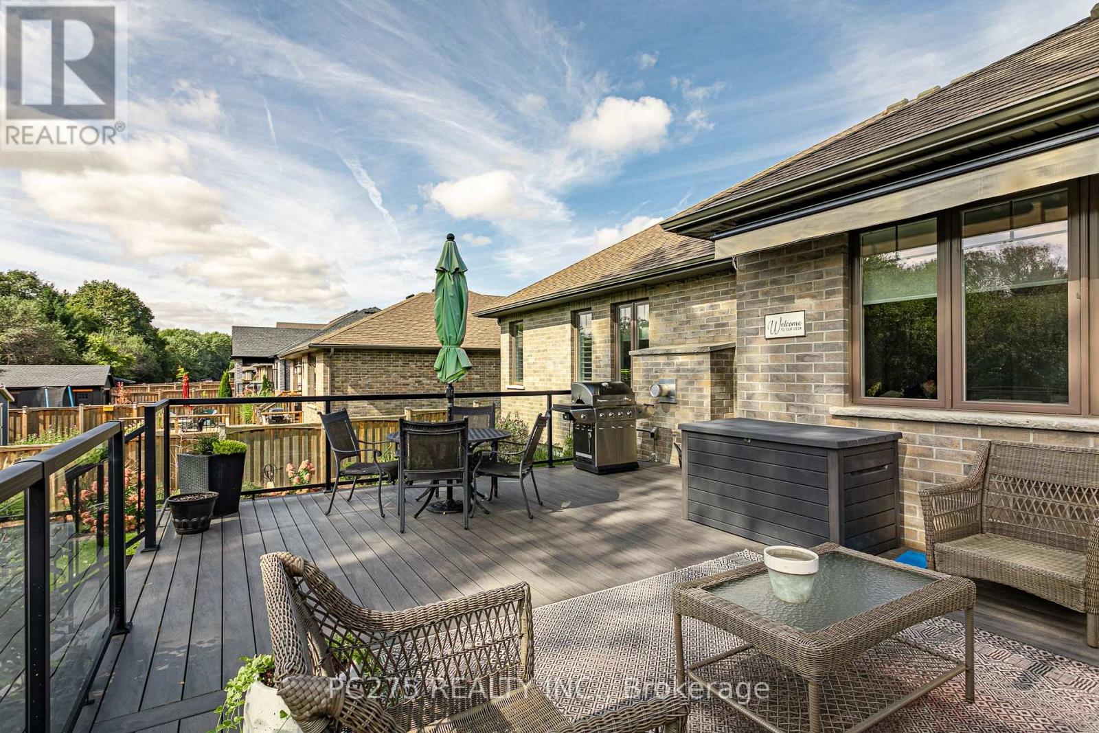 9 Foxborough Place Property Photo 42