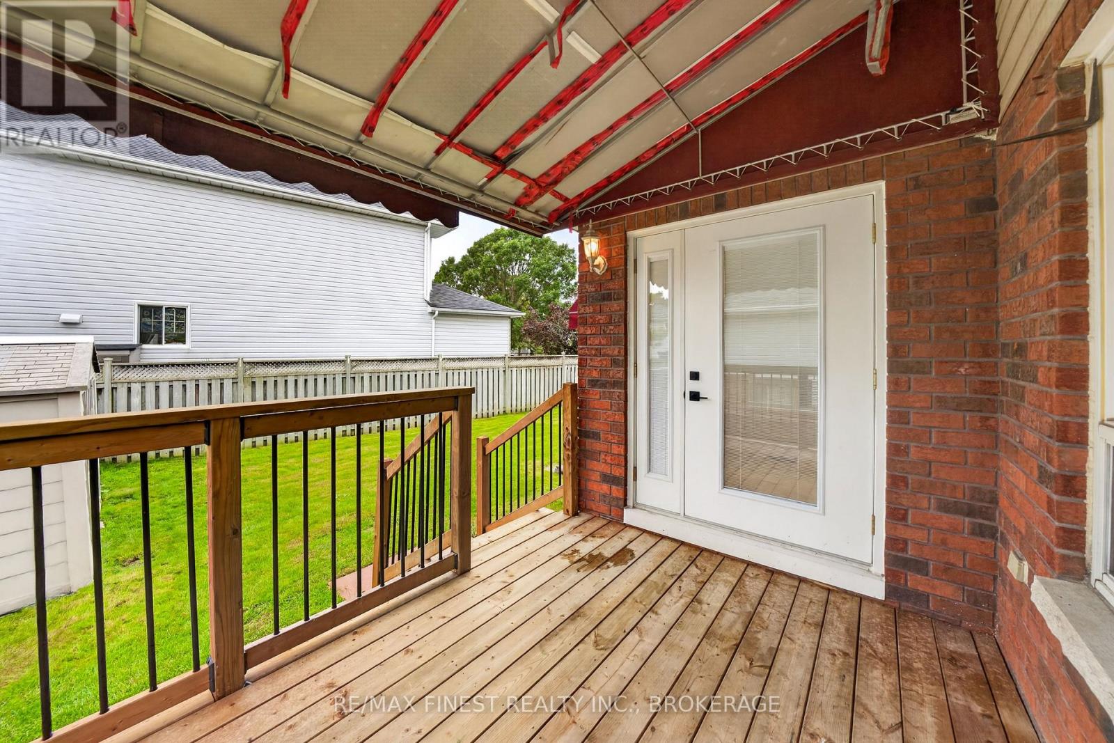 975 Ringstead Street Property Photo 24