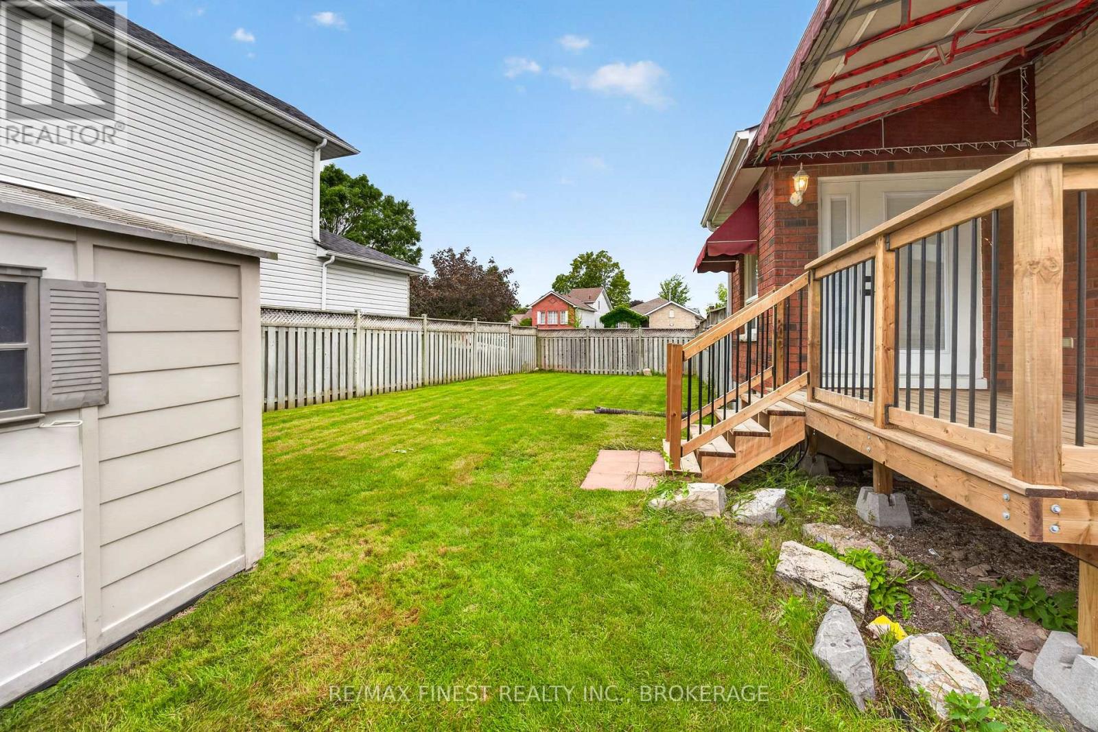 975 Ringstead Street Property Photo 26