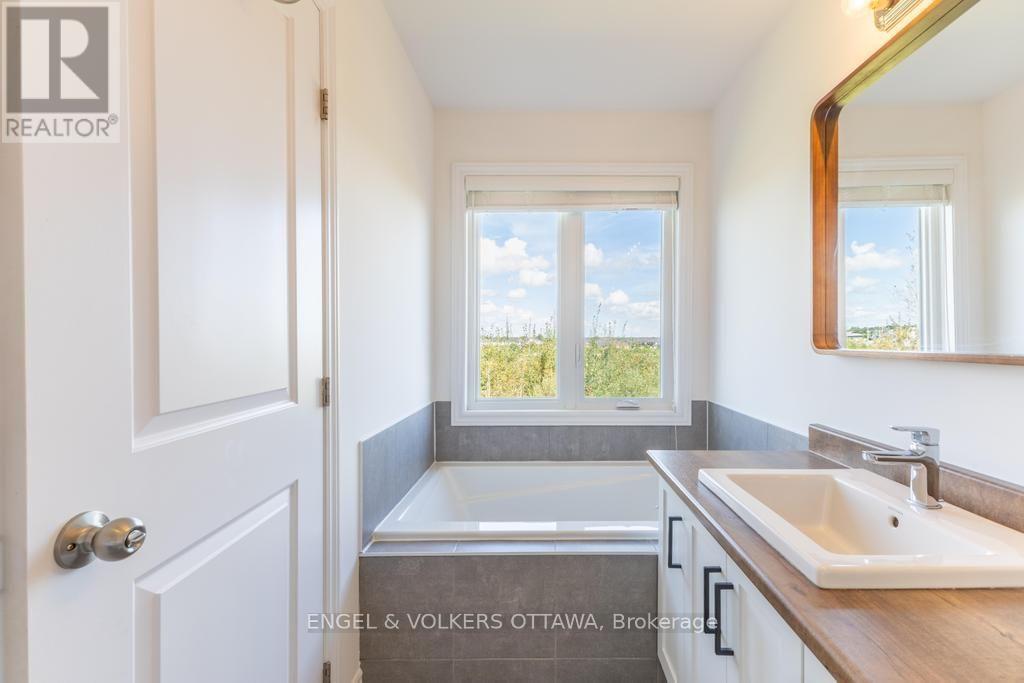 33 Mcphail Road Property Photo 26