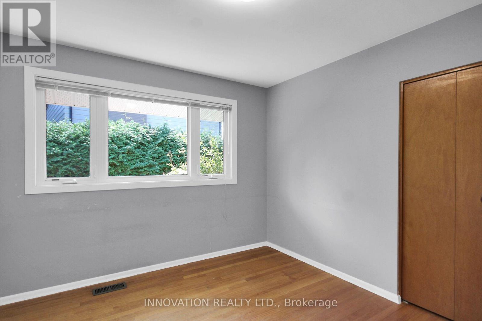 1136 Castle Hill Crescent Property Photo 26