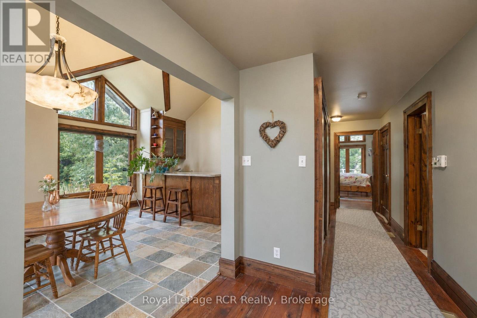 397061 5th Line Property Photo 19