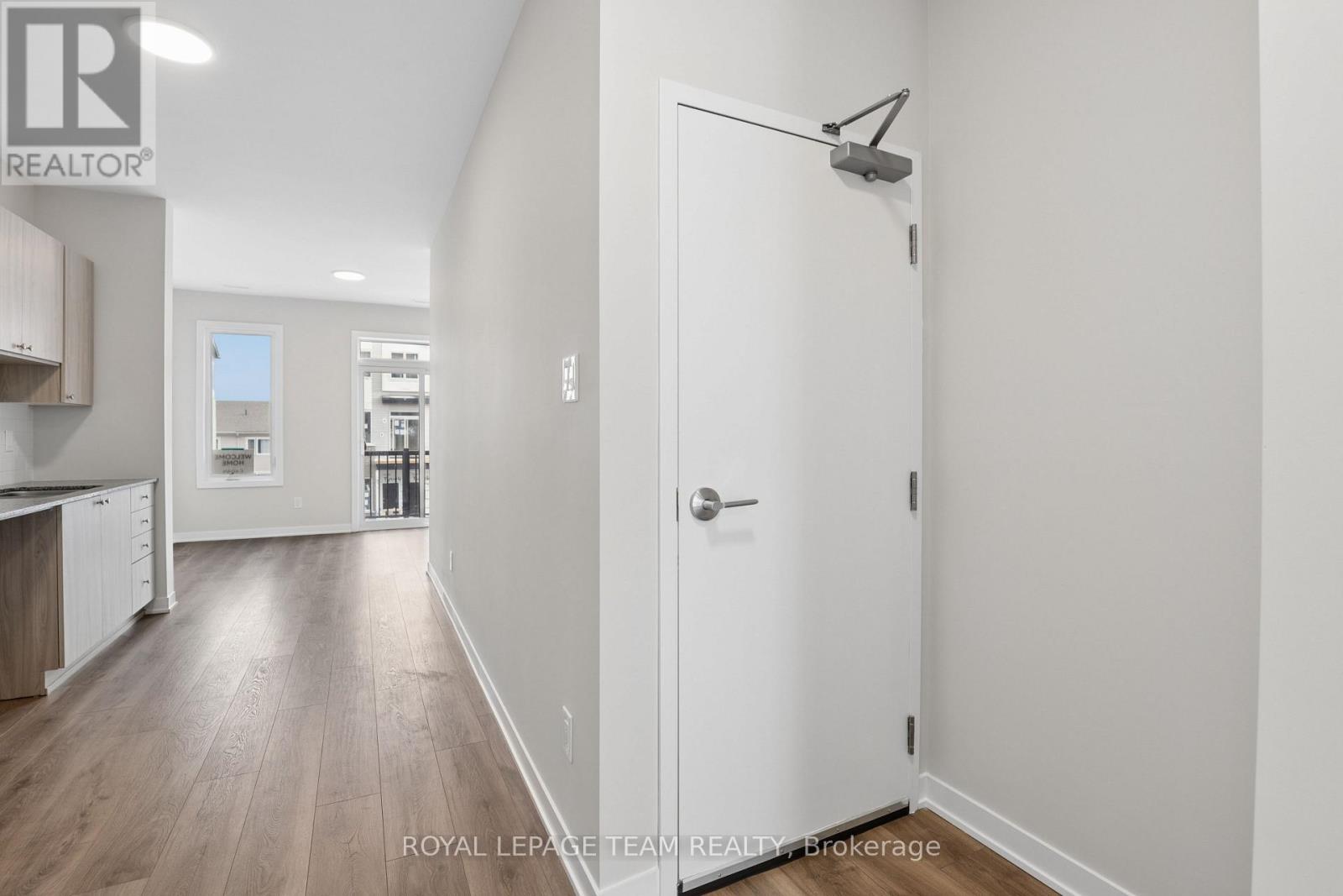 808 Utopie Private Property Photo 7