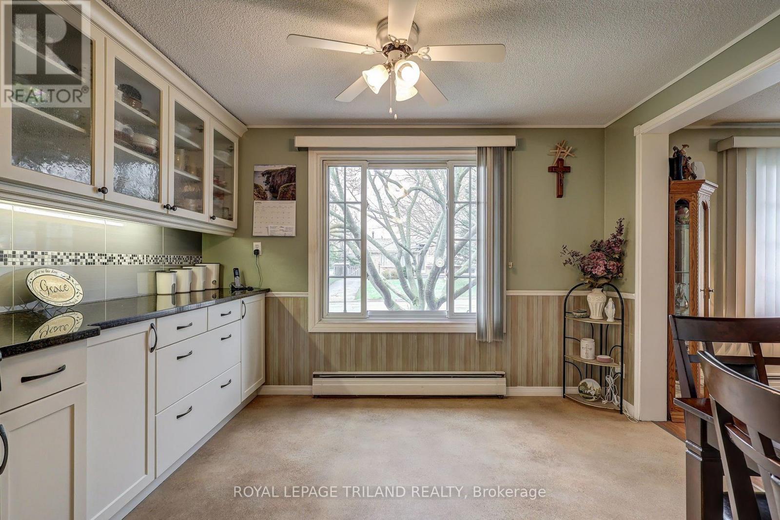 58 Vanbuskirk Drive Property Photo 16