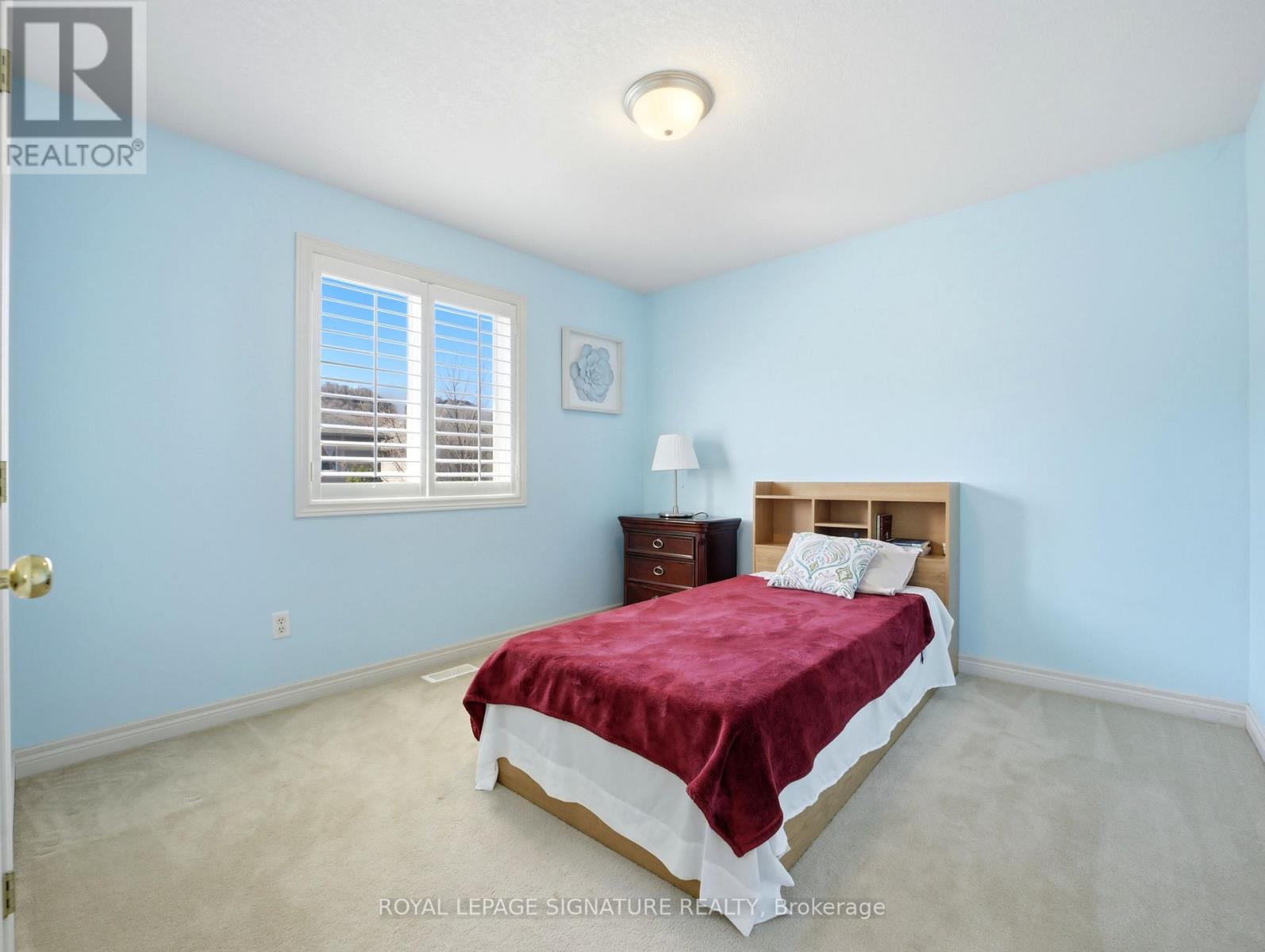 98 Willow Lane Property Photo 22