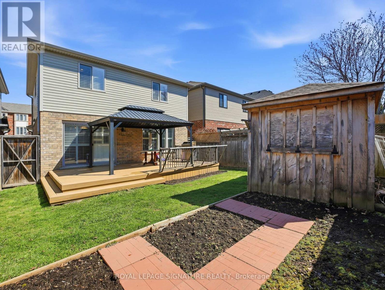 98 Willow Lane Property Photo 38