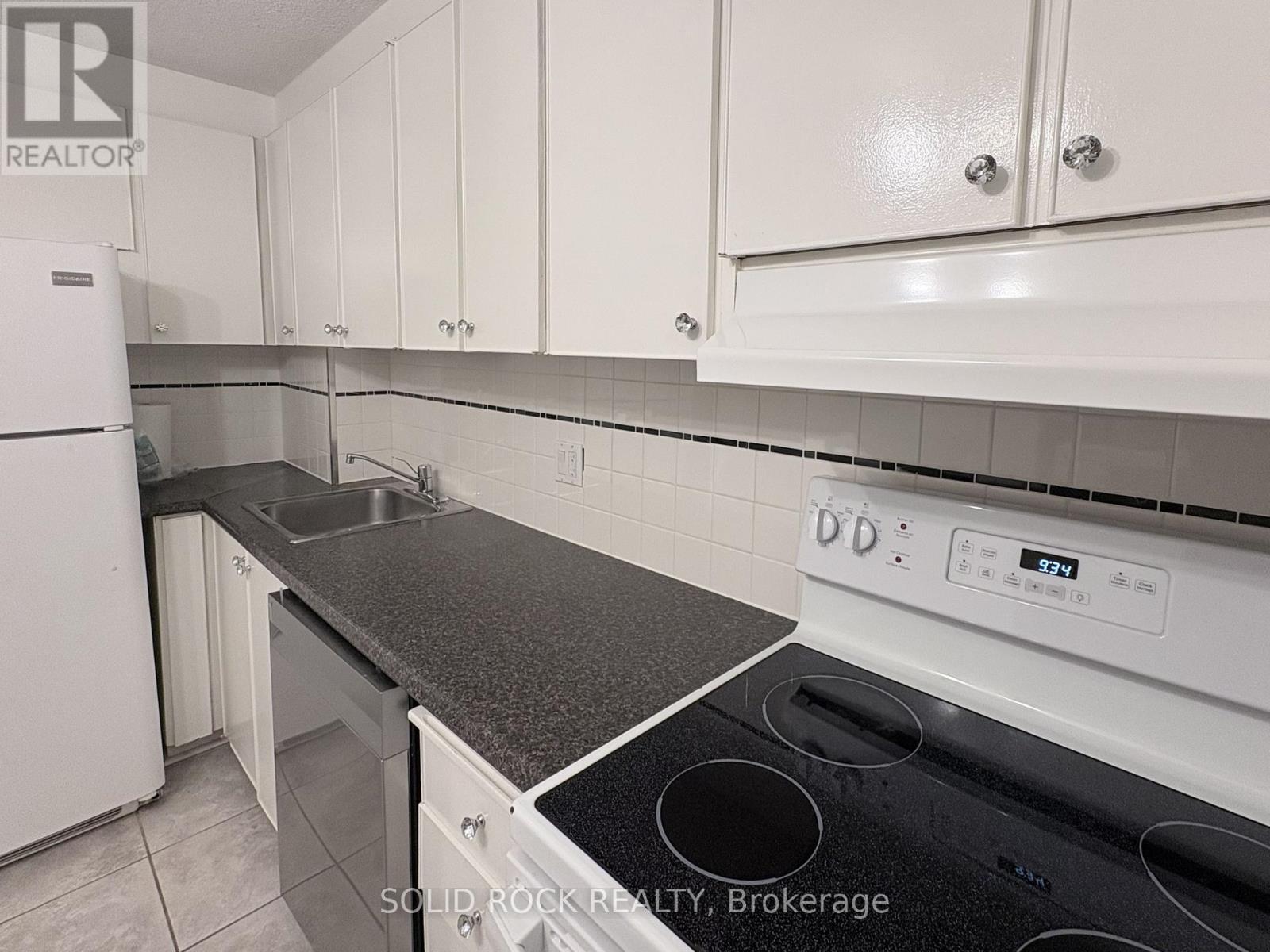 309 - 415 Greenview Avenue N Property Photo 9