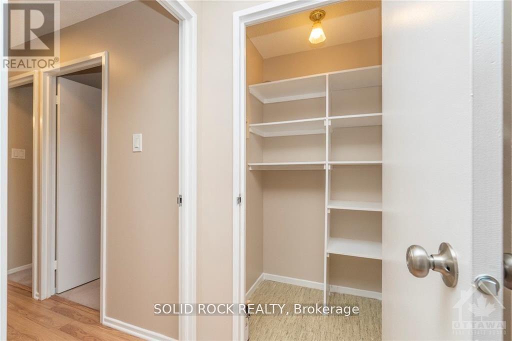 309 - 415 Greenview Avenue N Property Photo 12