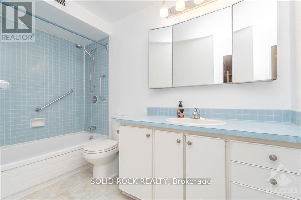 309 - 415 Greenview Avenue N Property Photo 14