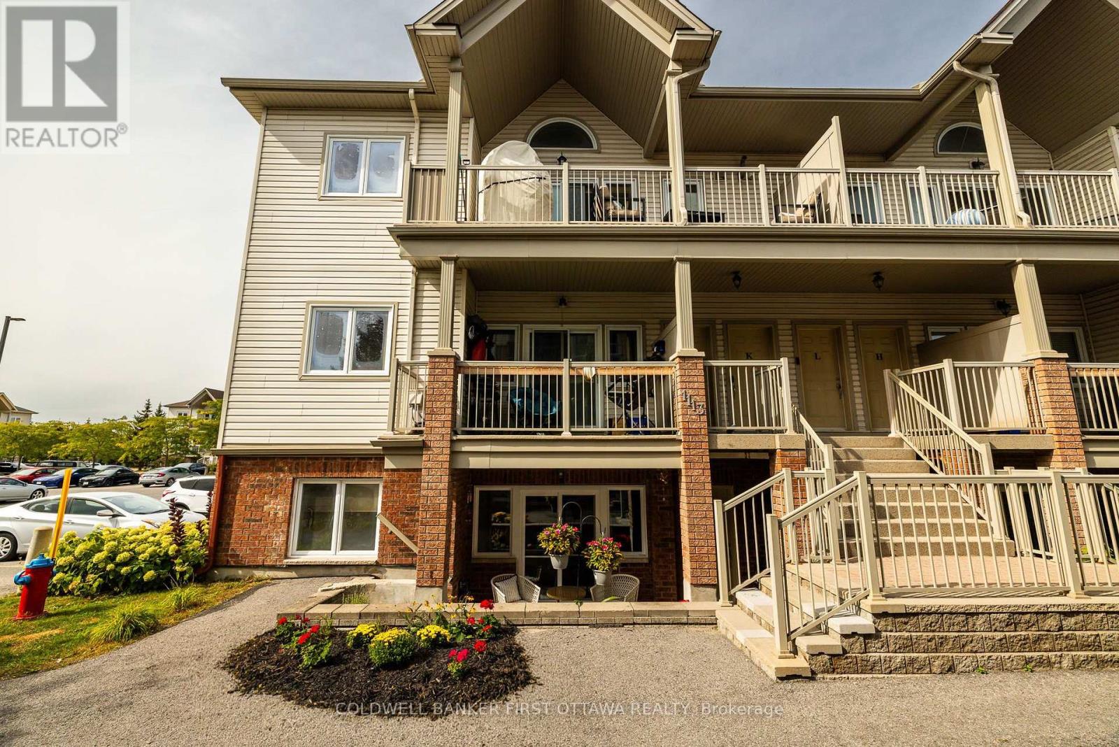 C - 1113 Stittsville Main Street Property Photo 2