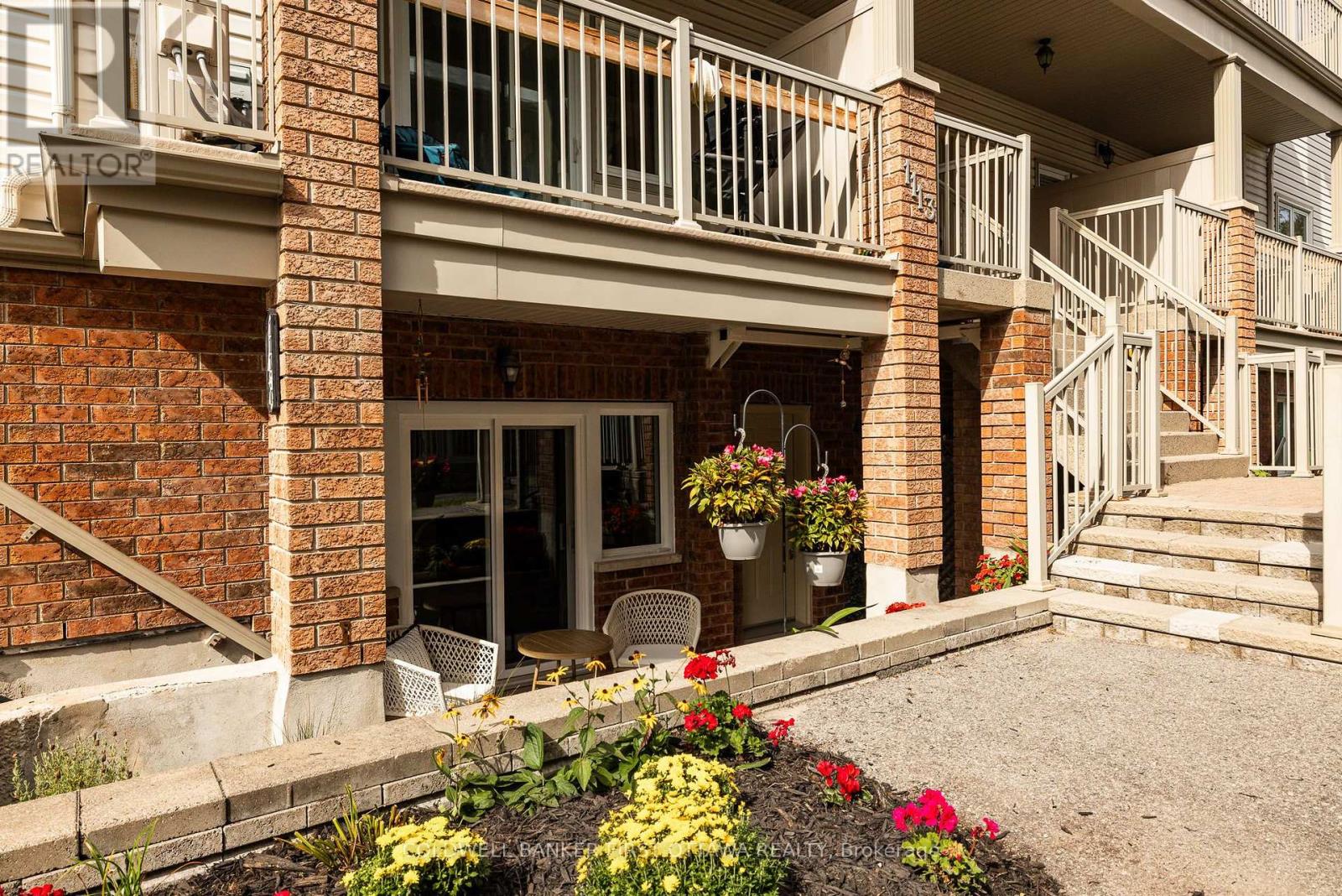 C - 1113 Stittsville Main Street Property Photo 4