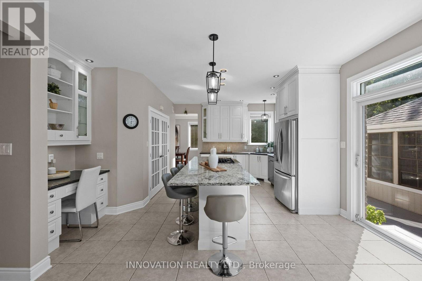 6646 Old Forest Drive Property Photo 12