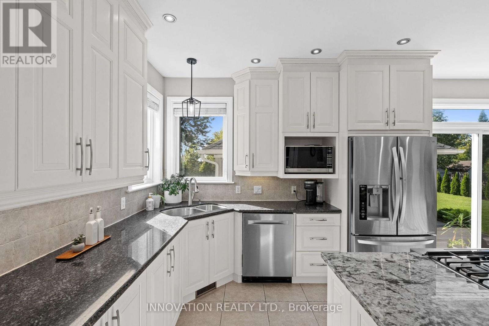 6646 Old Forest Drive Property Photo 13