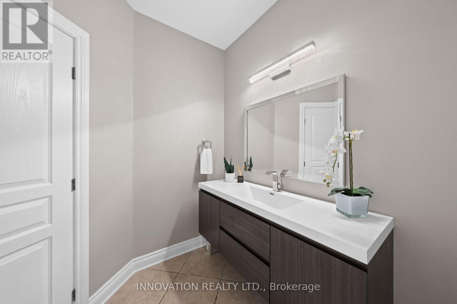 6646 Old Forest Drive Property Photo 20