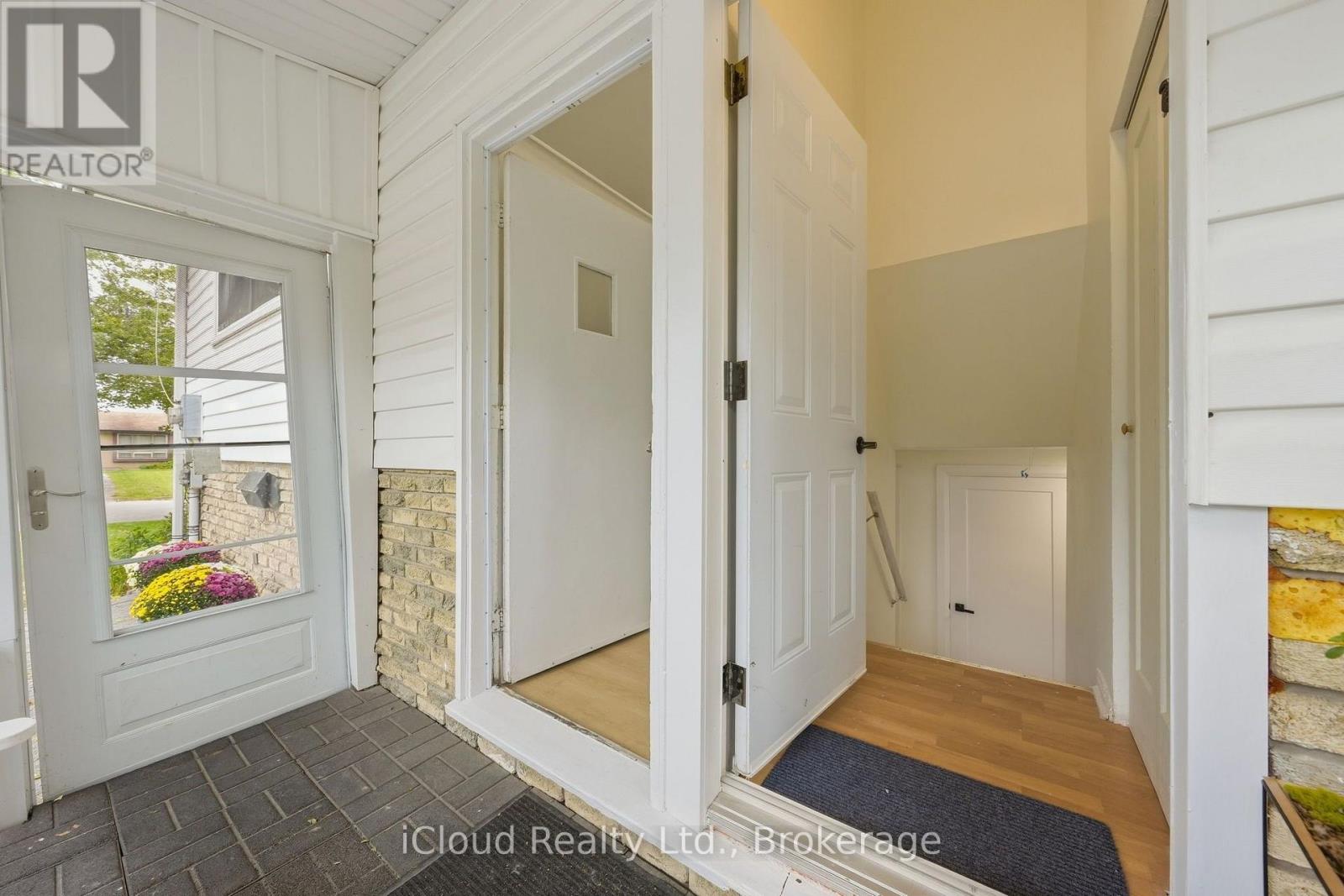 3 Manley Crescent Property Photo 18