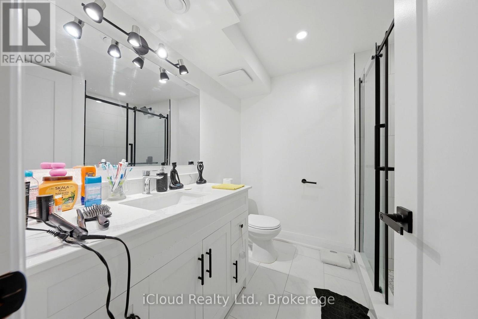 3 Manley Crescent Property Photo 27