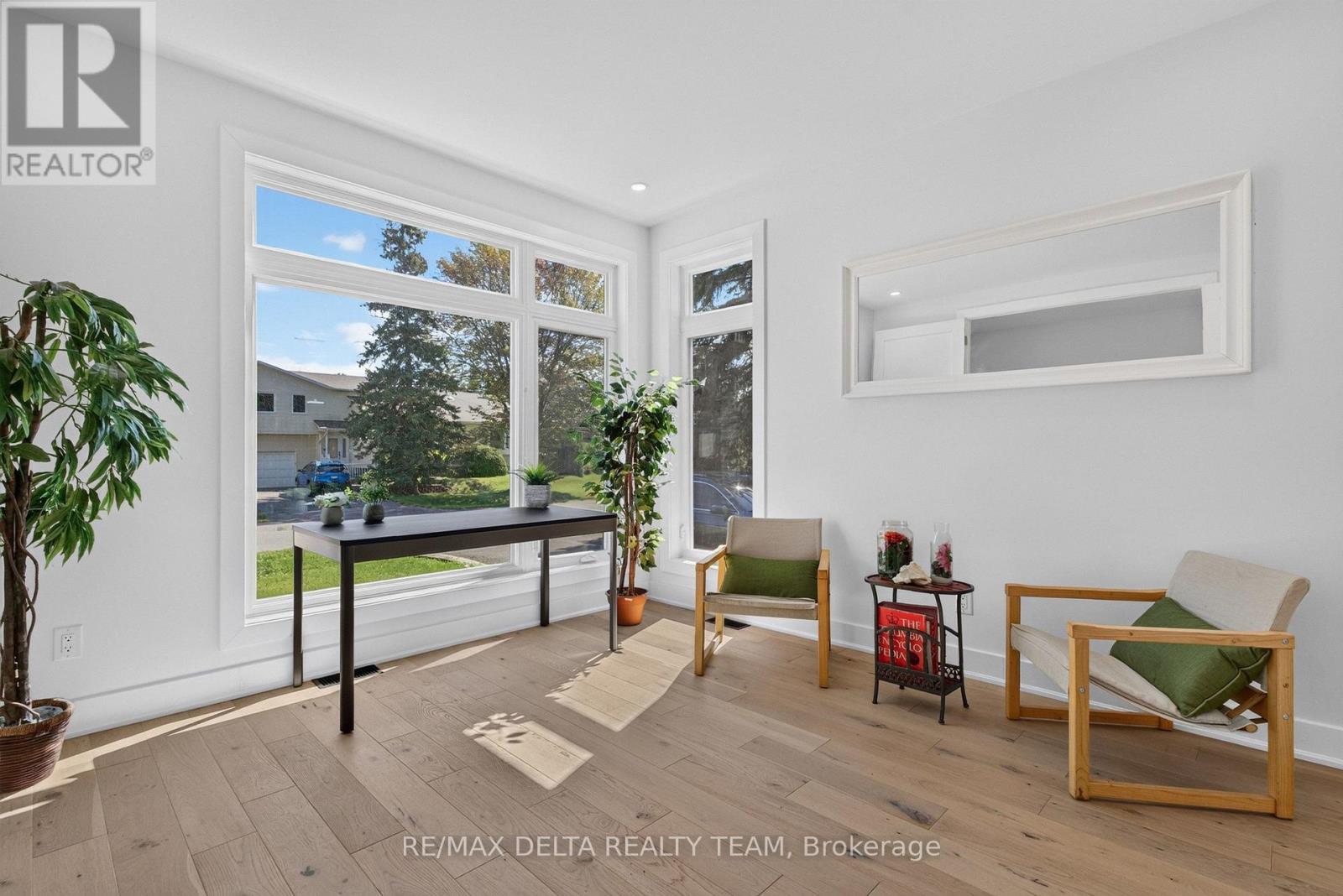45 St Claire Avenue Property Photo 7