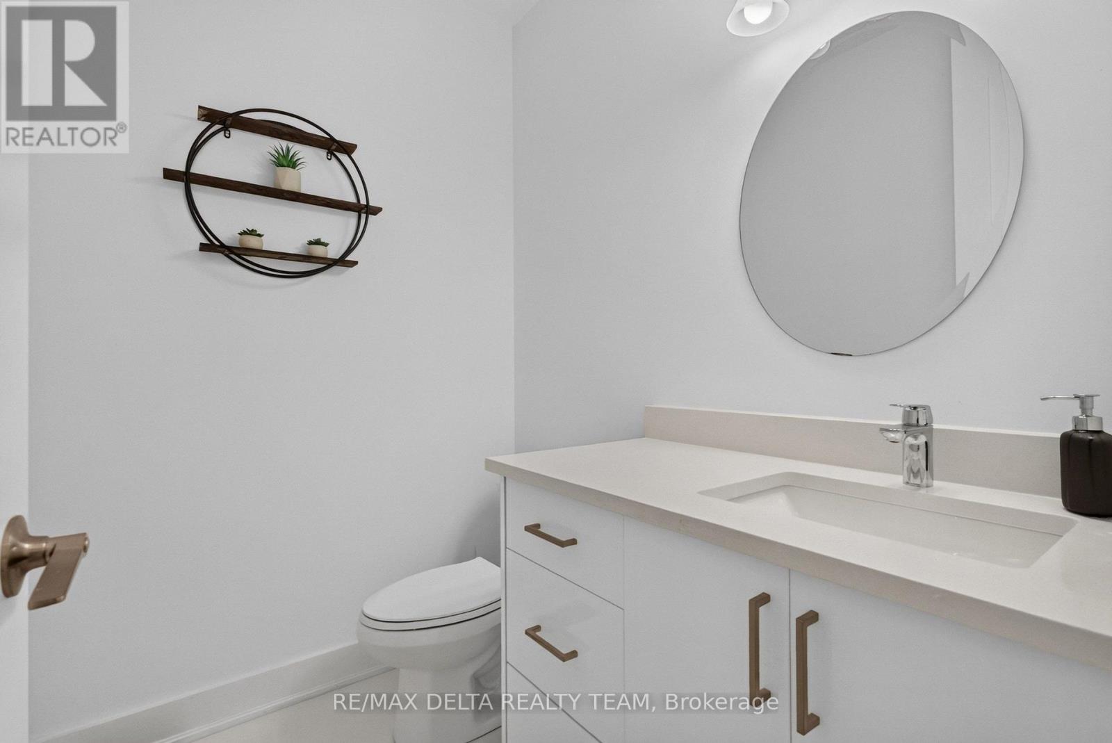 45 St Claire Avenue Property Photo 29