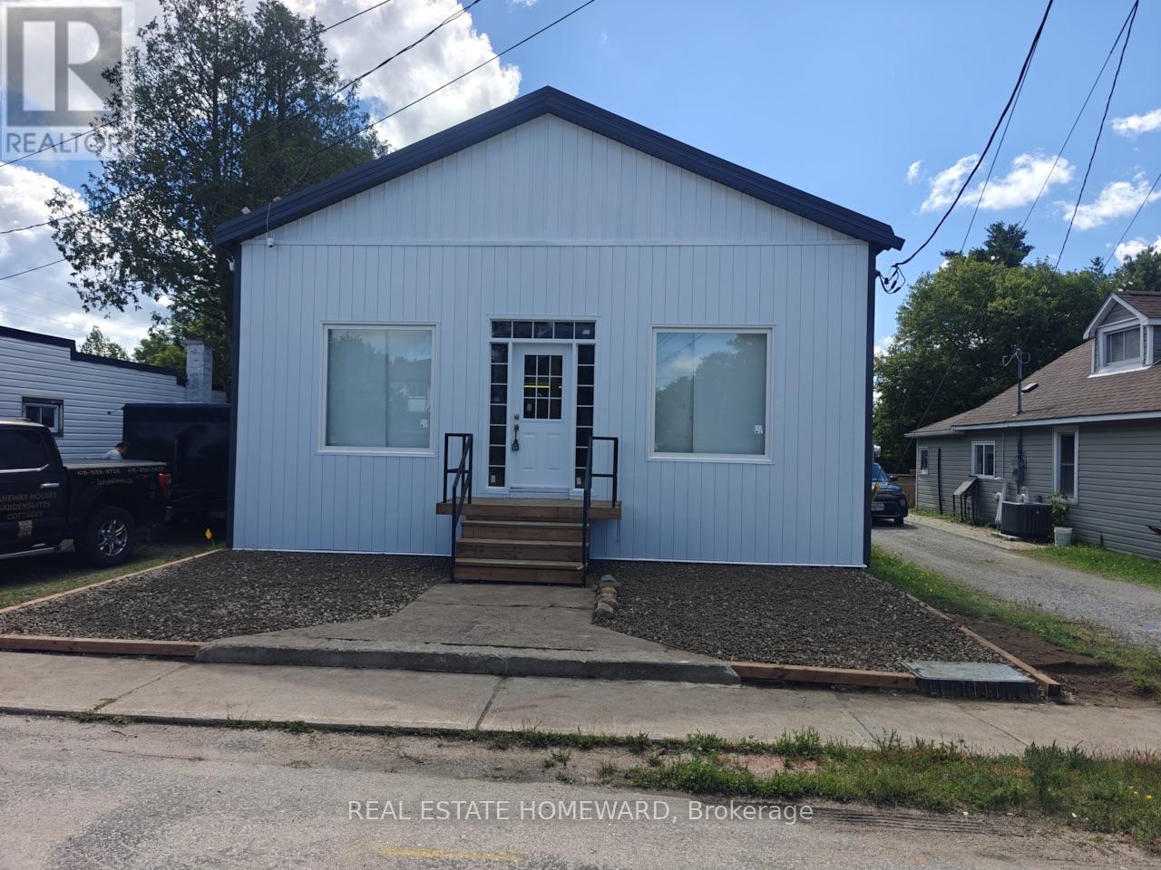 31 Marie Street Property Photo 2