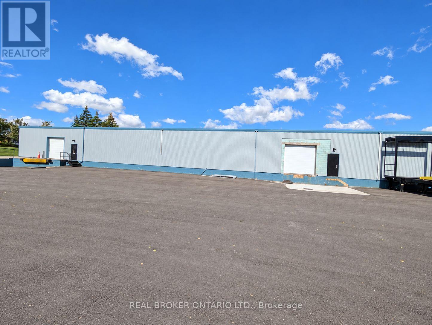 2 - 97 Ardelt Avenue Property Photo 12