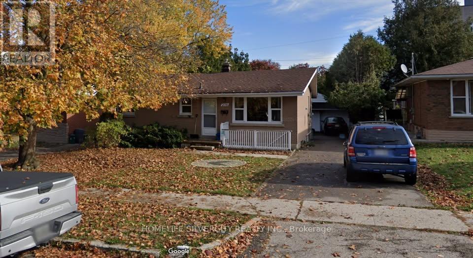 276 SUNVIEW STREET Property Photo 1